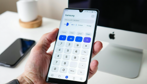 découvrez one ui 8.5 avec un design repensé et des astuces intelligentes pour optimiser l'utilisation de la calculatrice samsung, alliant esthétique et fonctionnalité.